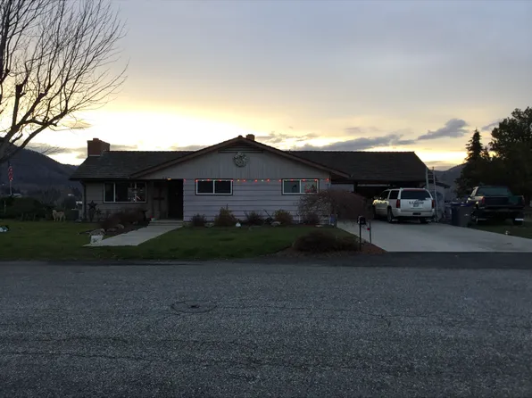403 Valley View Dr, Cashmere, WA 98815