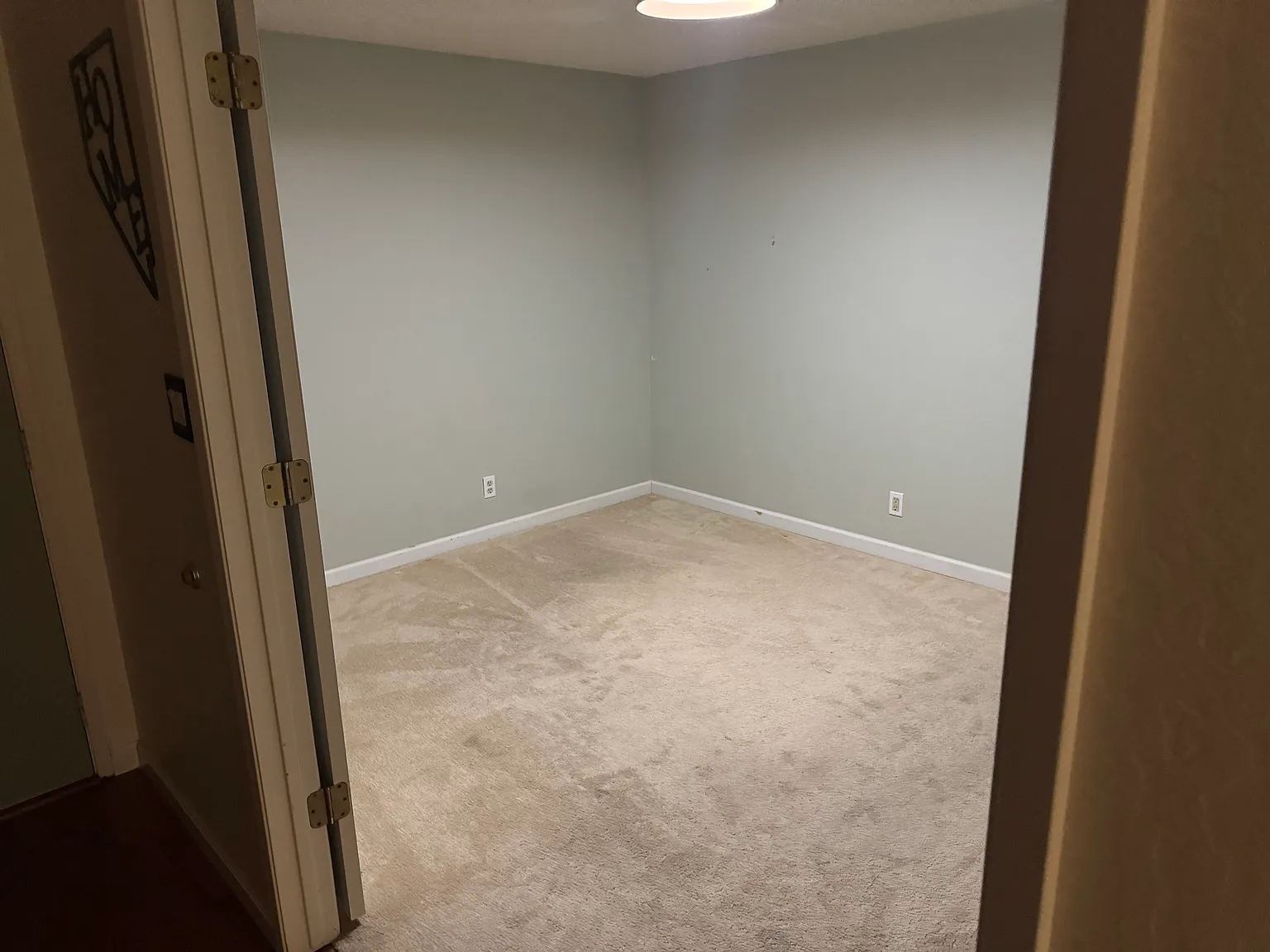 3 bed, 1692 sqft, $1,500 — Photo 2