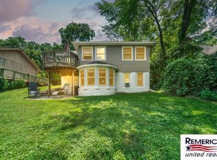 9420 Van Antwerp Rd, Brighton, MI 48116