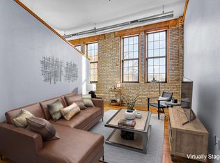 1017 S 2nd St UNIT 206, Milwaukee, WI 53204