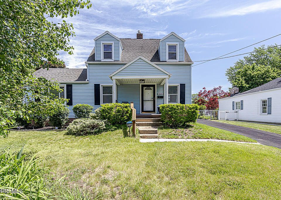 1st image of 2149 Westbrook Dr