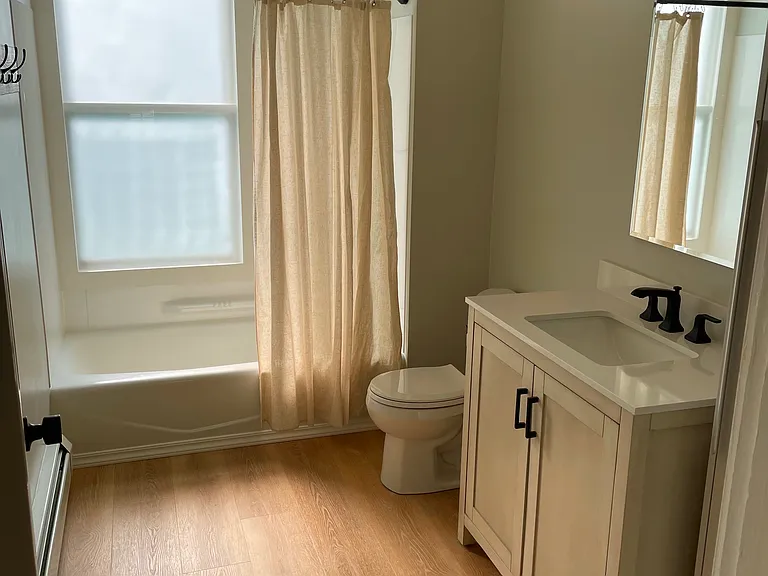 34 Pleasant St #2 — Photo 6