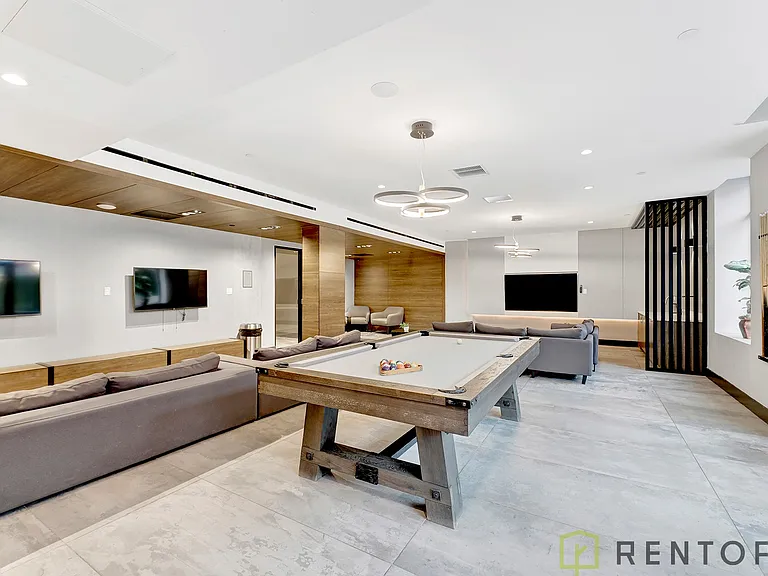 224 E 135th St #2011S — Photo 11