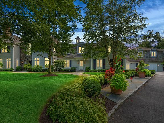 3 Fairway Drive