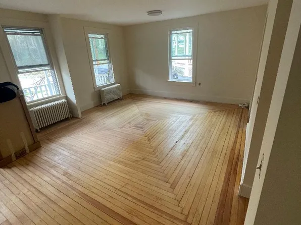 73 Ulster Ave #1L, Walden, NY 12586