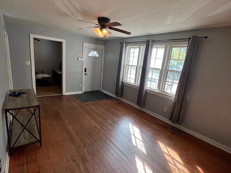 408 Cypress Mill Rd — Photo 5