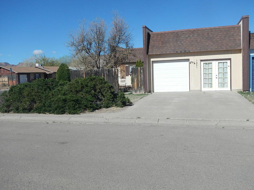 1st image of 1201 N Flor De Valle Ave