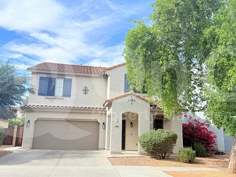2950 E Dublin St — Photo 1