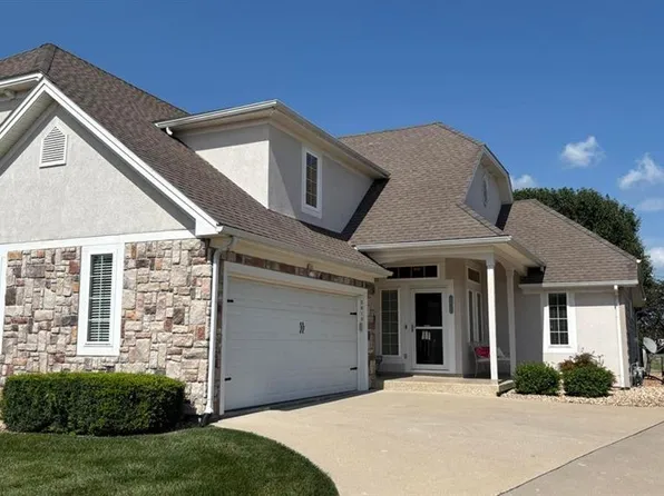 2610 Villa Ct, Marshall, MO 65340