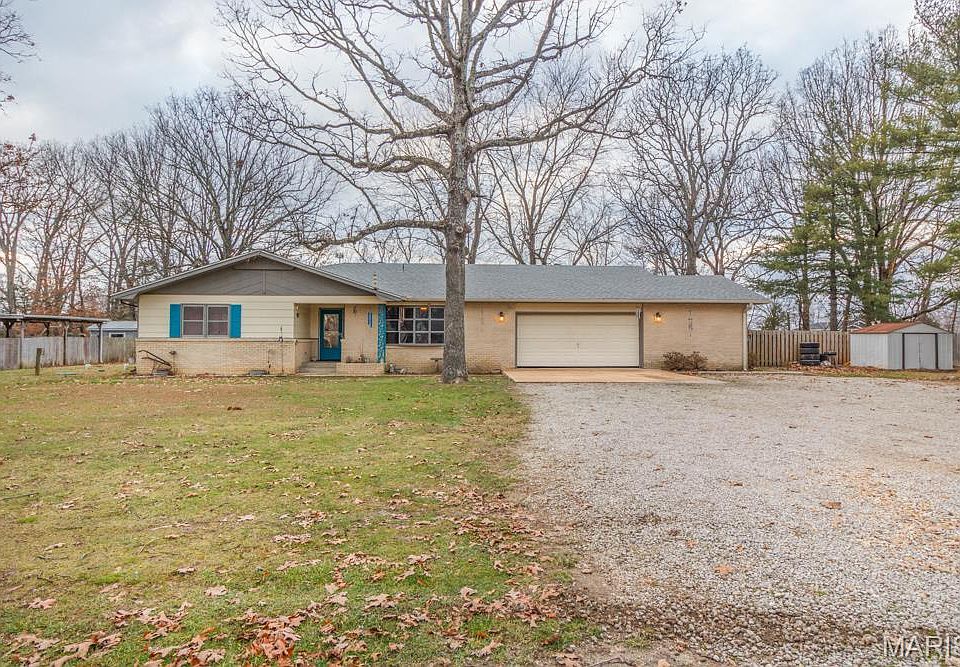 1st image of 22807 Pioneer Dr