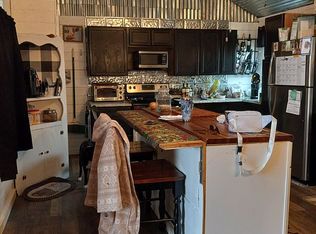 402 W Pecan St, Johnson City, TX 78636