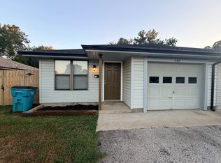 340 W Elm St, Republic, MO 65738