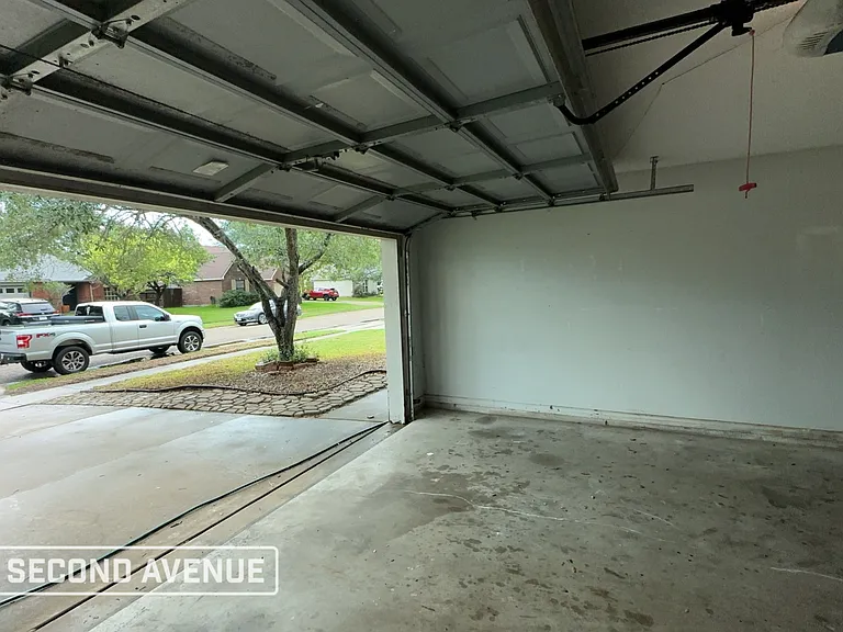7226 Windwillow Dr — Photo 16