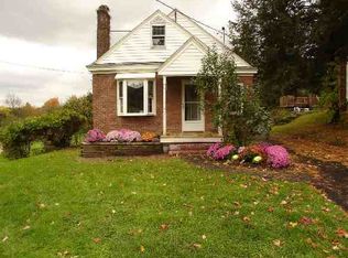 7 N Lake Hill Rd, Ballston Lake, NY 12019