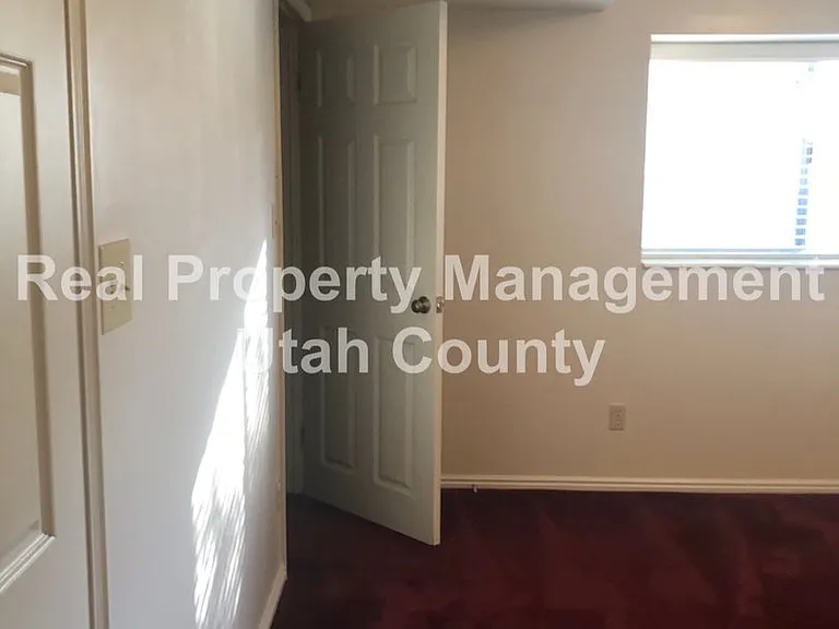 1639 N 1200th St E — Photo 53