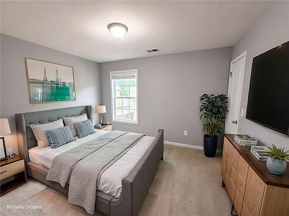 4th image of 2559 Oakleaf Rdg