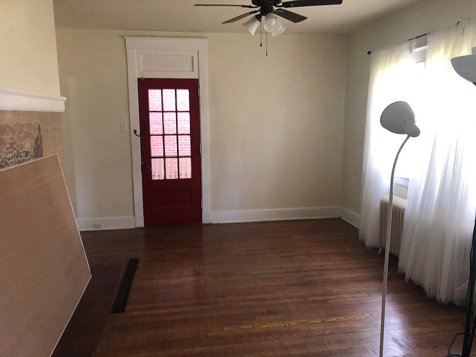 2nd image of 5868-5870 Phillips Ave
