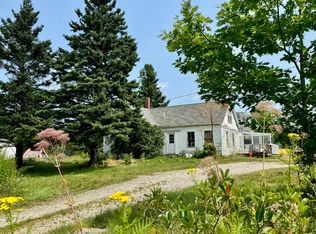 4 State Beach Rd, Vinalhaven, ME 04863