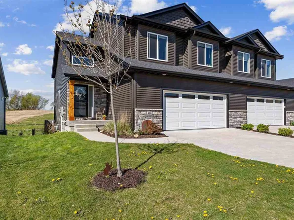 400 Dawson Dr, West Branch, IA 52358