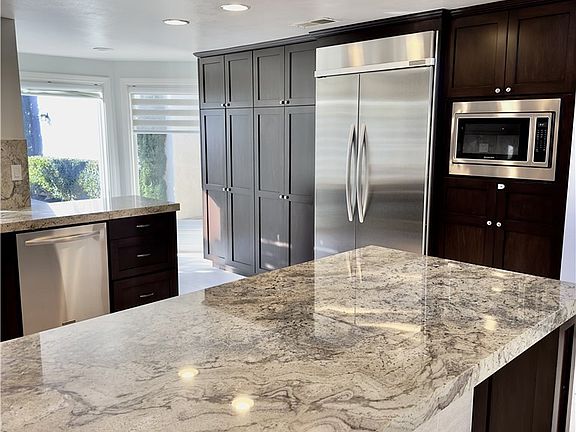 2nd image of 43 Beachcomber Dr