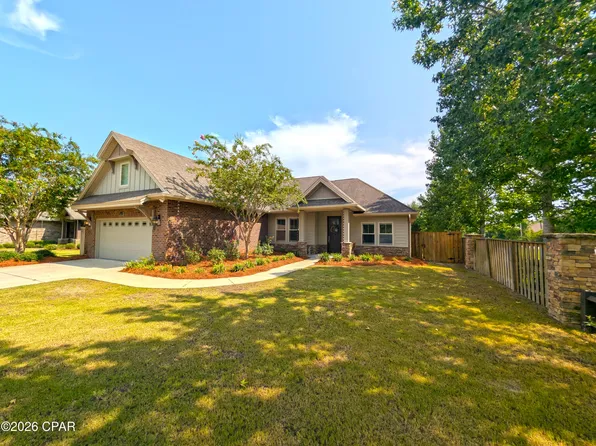 3001 Osprey Cir, Panama City, FL 32405