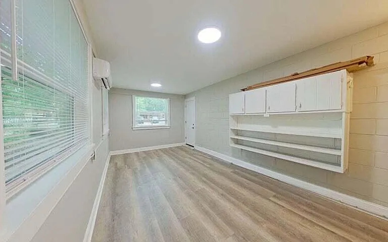 23 Ranger St — Photo 4