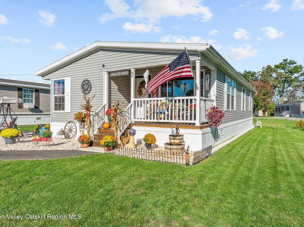 1737 Us 9w, Selkirk, NY 12158