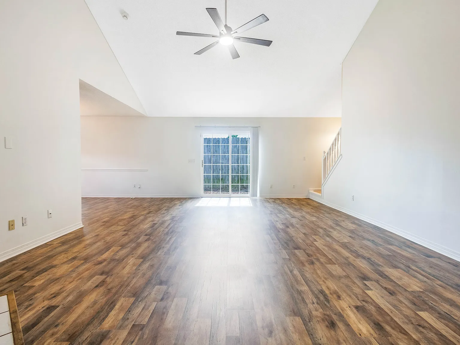 873 Brande Court - 1 — Photo 4