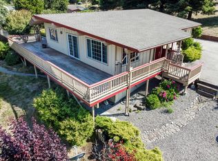 505 Larkin Valley Rd, Watsonville, CA 95076