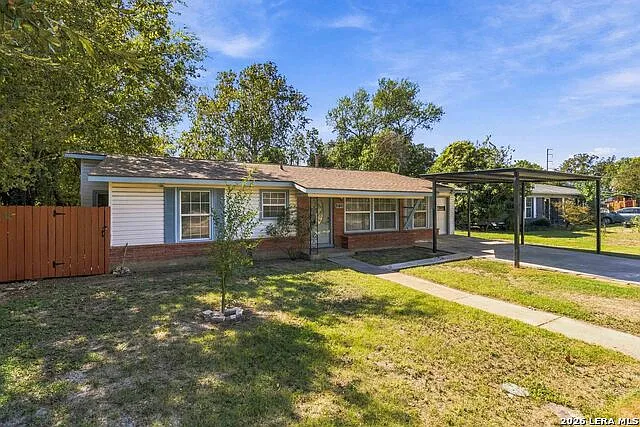 3 bed, 2.0 bath, 1884 sqft, $1,800 — Photo 2