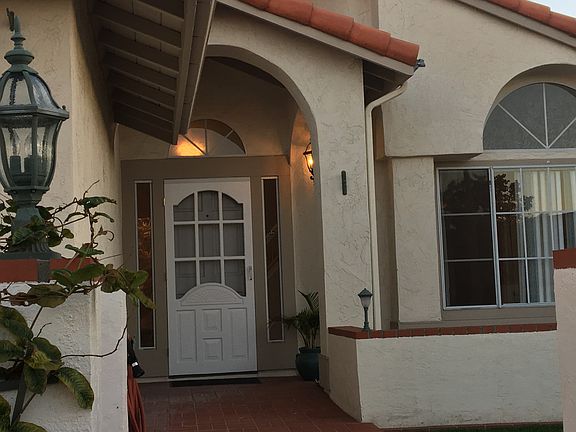 2nd image of 8913 La Cartera St
