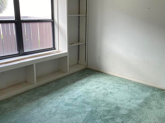 3rd image of 38 Pebble Beach Cir