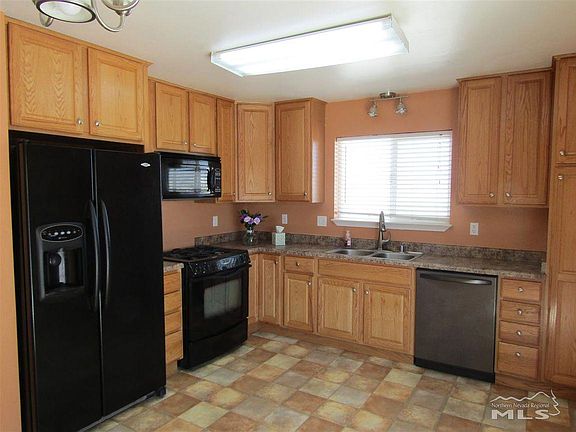 4th image of 35 B Buffalo Ln