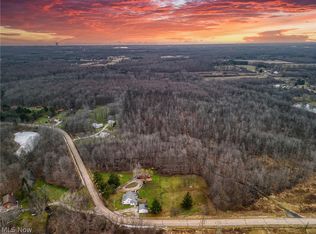 15594 Moseley Rd, Madison, OH 44057