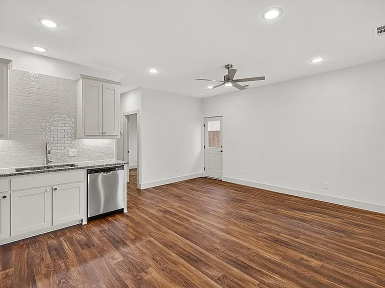502 E Kimball St #2 — Photo 13
