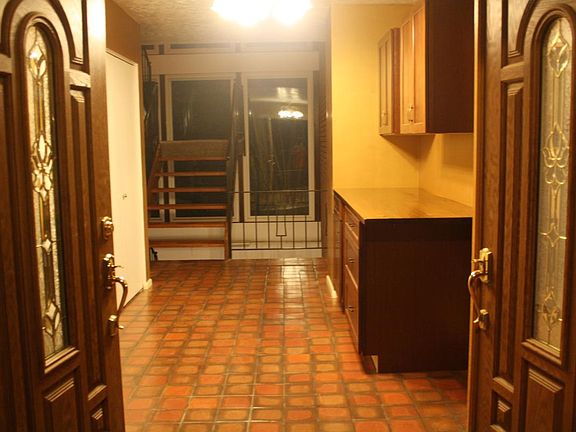 Double door entry foyer