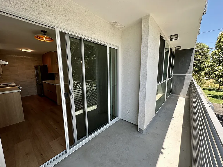 1311 California Ave #201 — Photo 13