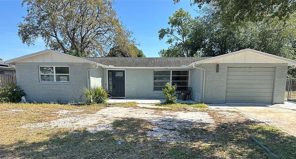 1st image of 3338 Truman Dr