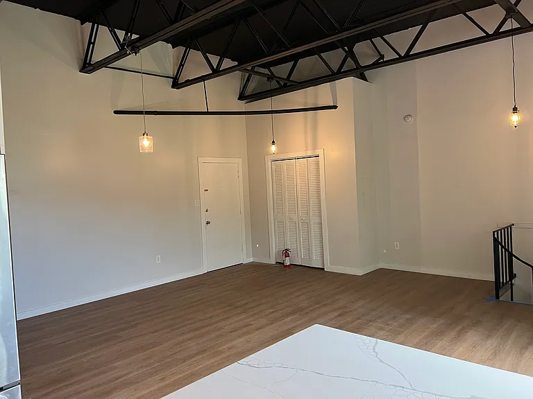 110 Railroad Ave #2 — Photo 8