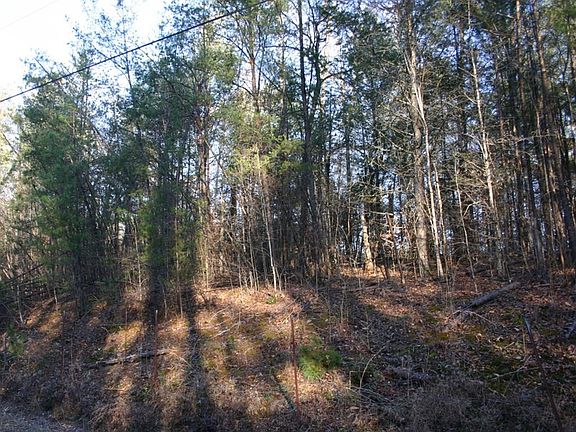 5th image of 21 Pleasant Valley Rd
