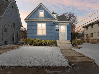 7924 W Becher STREET, West Allis, WI, 53219