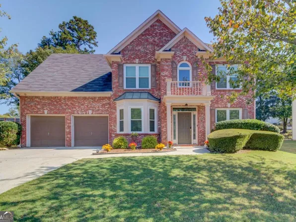 2765 Chandler Grove Dr, Buford, GA 30519