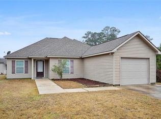 41480 Snowball Cir, Ponchatoula, LA 70454