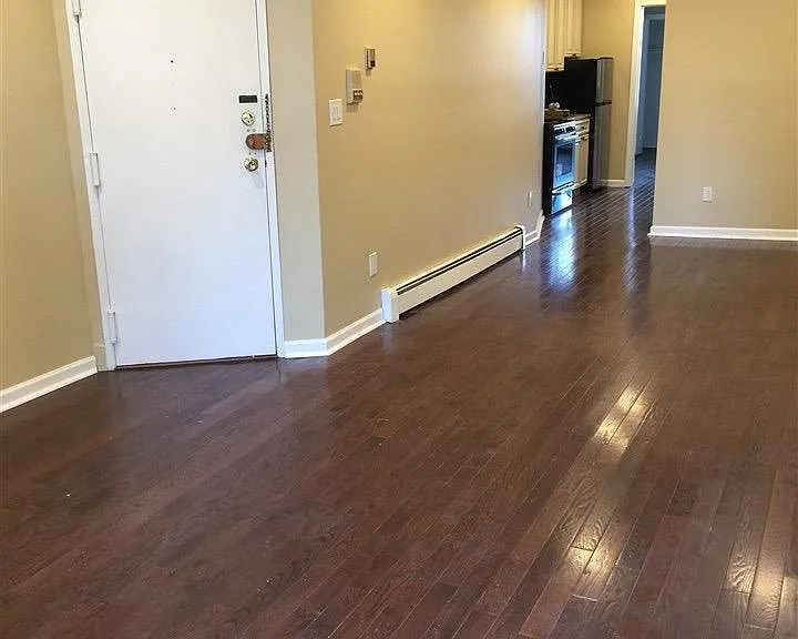 3027 Kennedy Blvd #35 — Photo 4