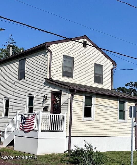 1st image of 401 Walnut Street