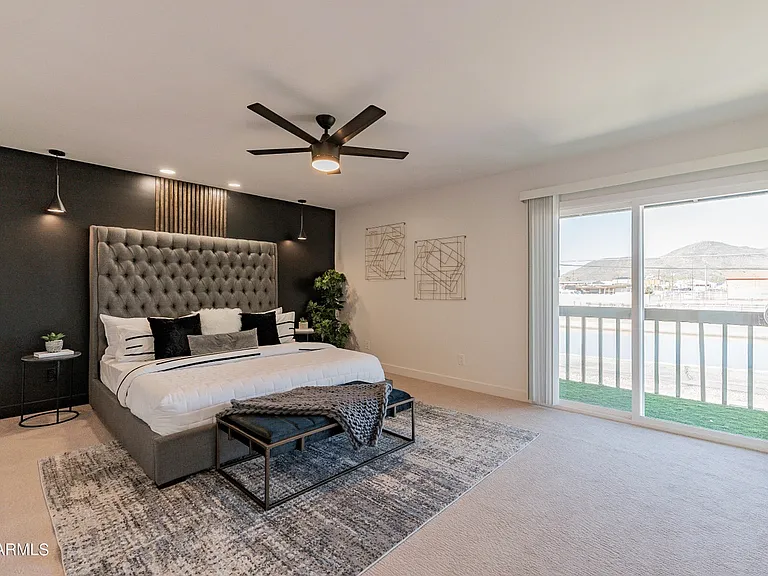 938 W Mission Ln — Photo 3