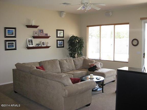 3rd image of 1102 S Meadows Dr