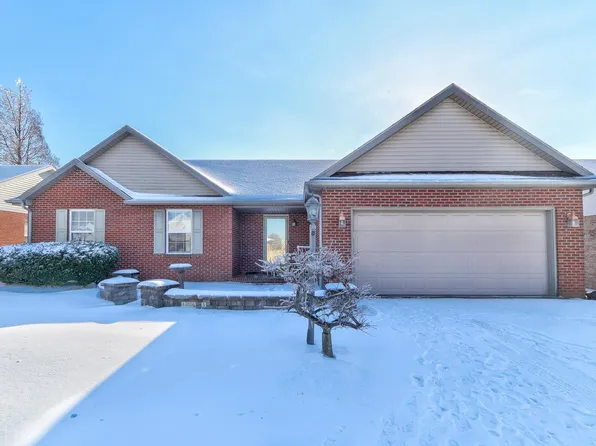 10613 Midway Dr, Newburgh, IN 47630