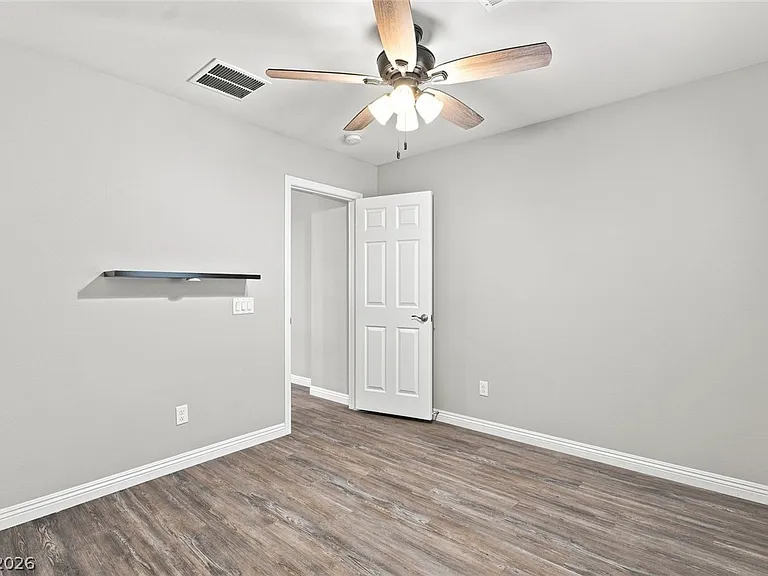 1525 Deep Valley Ave — Photo 25