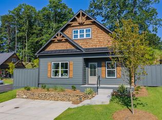 119 Red Cloud Walk, Waleska, GA 30183